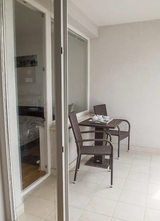 Apartman Lovor Apartment Rijeka Croatia
