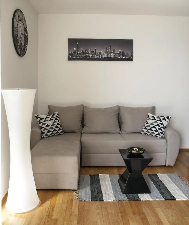 Apartman Lovor Apartment Rijeka Croatia
